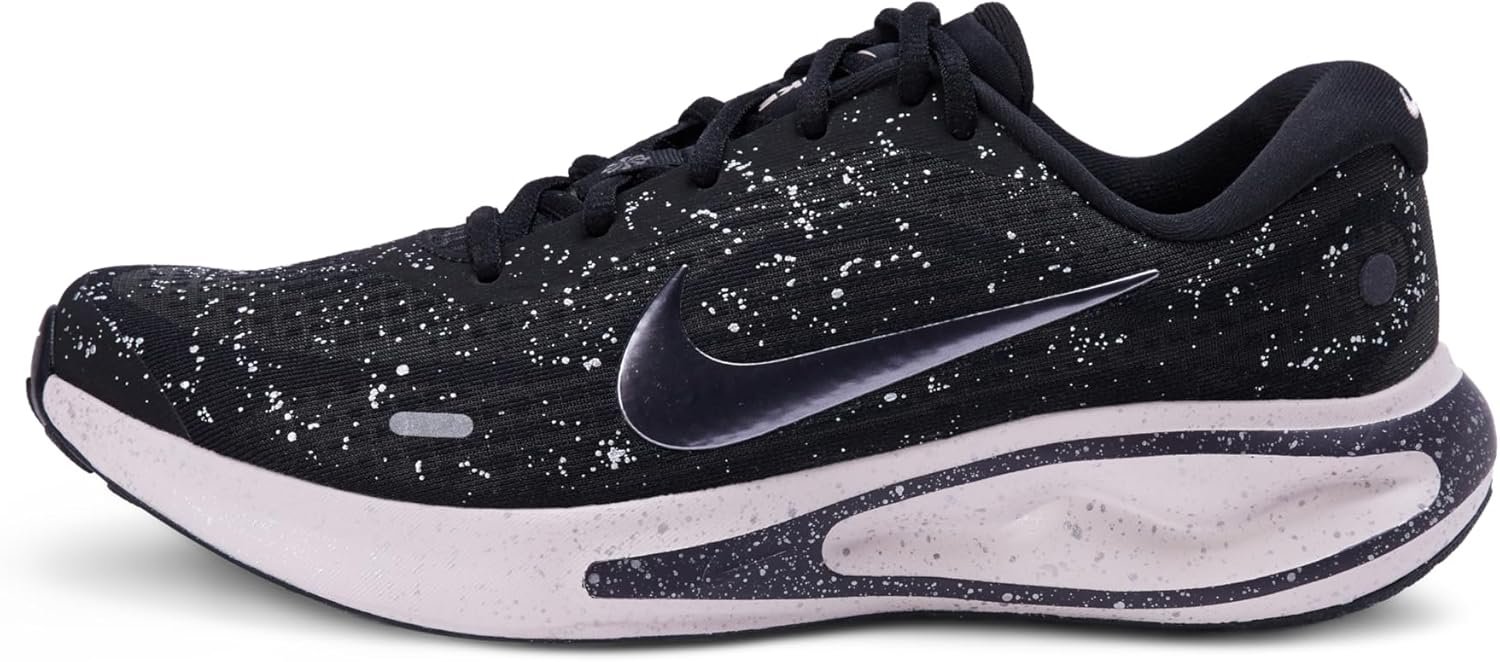 Nike Women’s Journey Run Road Running Shoes